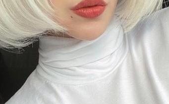 Alina Becker也太会拍了吧!这组萨姆斯的原图、套图,眼都看花了!