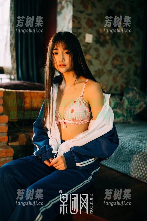 GIRLT果团网 - 黄歆苑的美腿作品，妥妥的资源图鉴，保证让你想多停留一会儿！