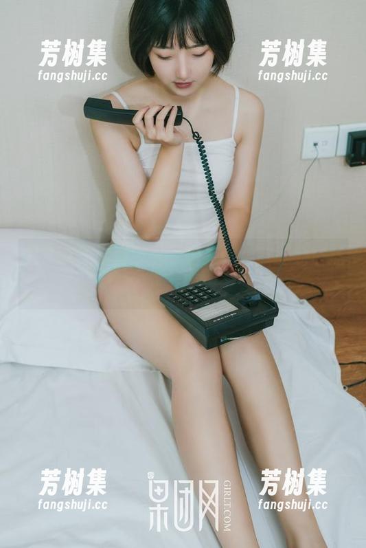 GIRLT果团网 - 分享时刻！黄歆苑的浴室不简单，原图摆在这里了