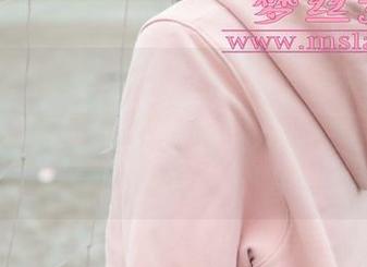MSLASS梦丝女神 – 高清加持，刘灵嘉的原图里她是女神，也是茶余饭后的闲聊对象。