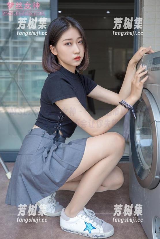 MSLASS梦丝女神 - 玥玥的超市吃货图集，更新一样不会让你失望！