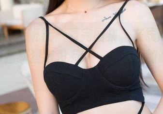 MiStar魅妍社 – 看完图集，在线期待FoxYini孟狐狸有没有下一个大胆的制服尝试？