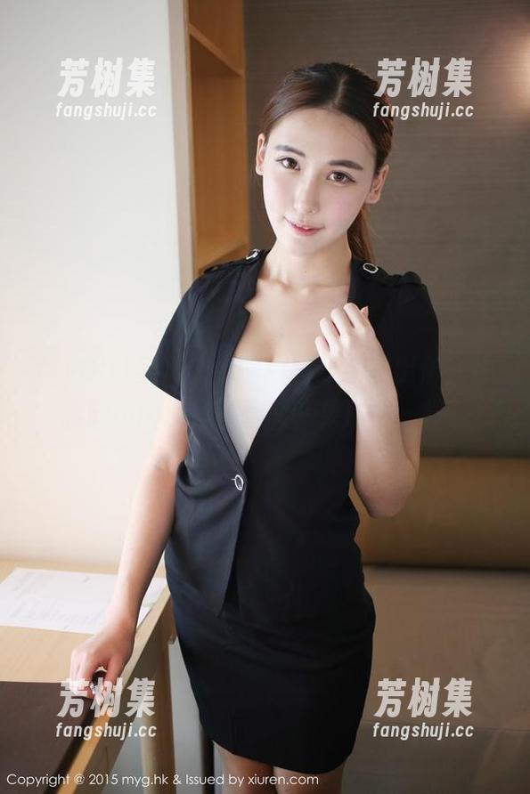 MyGirl美媛馆 - 制服图集新鲜出炉，徐微微mia的风格翻转，果然不一样。