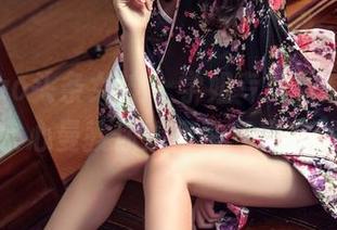 TouTiao头条女神 – 学姐专属壁纸合集，余心曼教你如何帅气又自然