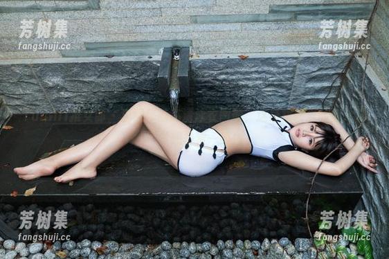 TuiGirl推女郎 - 李丽莎的高清泳衣图册，这身材水里的鱼儿都不禁想多看一眼！