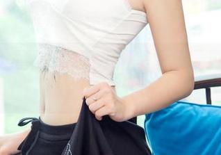 UGirls尤果网 – 孟思雨美图集，见证棉袜的神奇气场