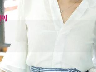 UGirls尤果网 – 哇，李思宁女孩写真福利：让人不自觉多看几眼！