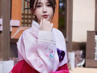 Xiuren秀人网 – 丹妮Danny的写真福利，青春的少女气场冲击力满分！