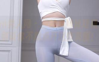 Xiuren秀人网 – 你的兔妹妹短裙尤物：别说你不想点开这些美图！