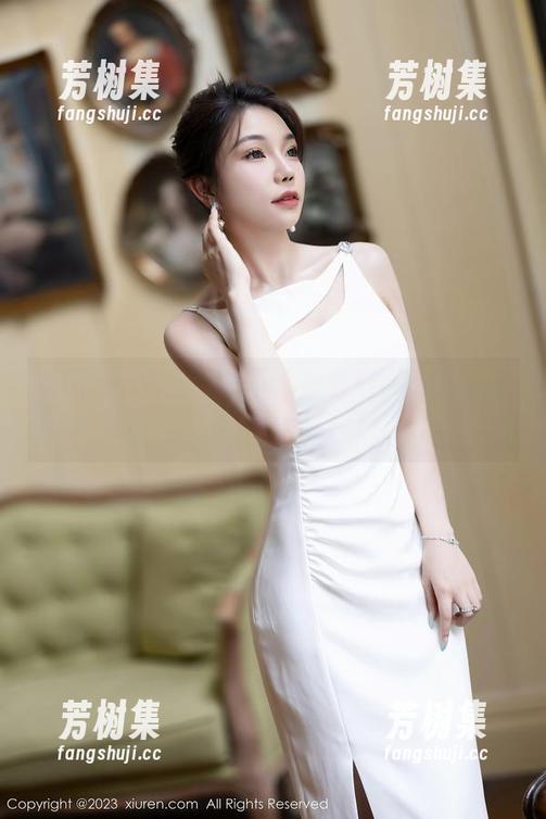 Xiuren秀人网 - 下载容容容Alice的美脚作品，结果发现自己在看腿