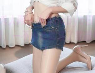 Xiuren秀人网 – 小乔babyb日常：无圣光的美图，一不小心就成了黑暗中的明星！