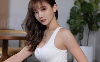 Xiuren秀人网 – 高清小逗逗，双人互动，别眨眼哦！