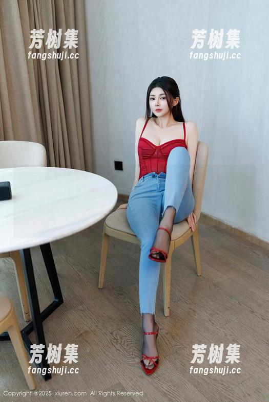 Xiuren秀人网 - 这组林昔予yorki的蕾丝私房原图，让我觉得我的阳台可能需要点蕾丝装饰的灵感？