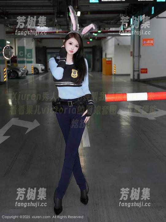 Xiuren秀人网 - 不要叫我厨房小白，来看看果儿victoria的厨娘套图，下载便能炫技！