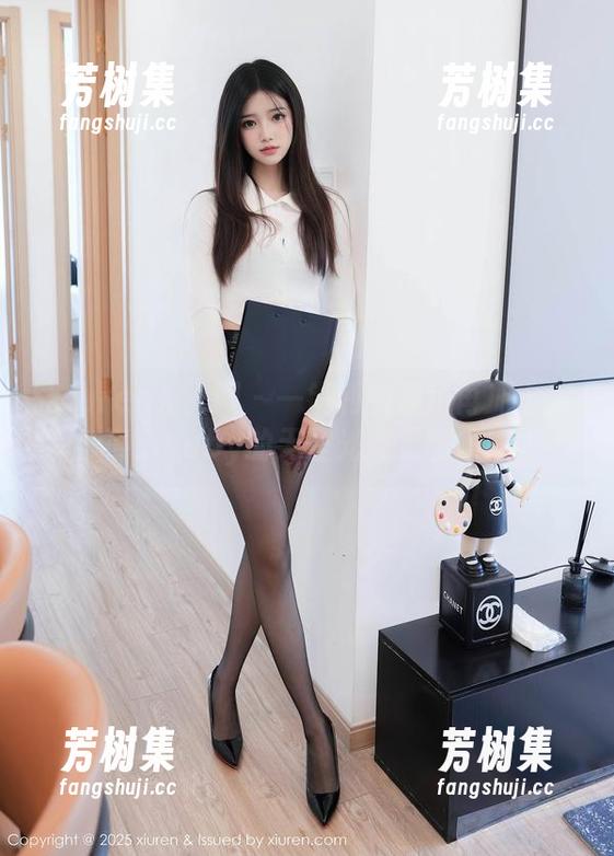 Xiuren秀人网 - 一锐利的视角再加上柒喜小baby的无圣光美足图集！