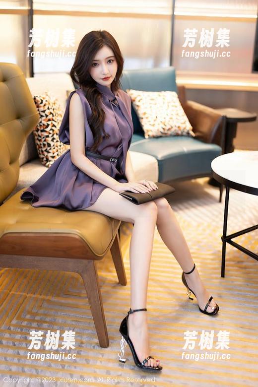 Xiuren秀人网-艾小青 Xiuren秀人网 - 日常里的艾小青:图片资源比我今天的咖啡还上头!