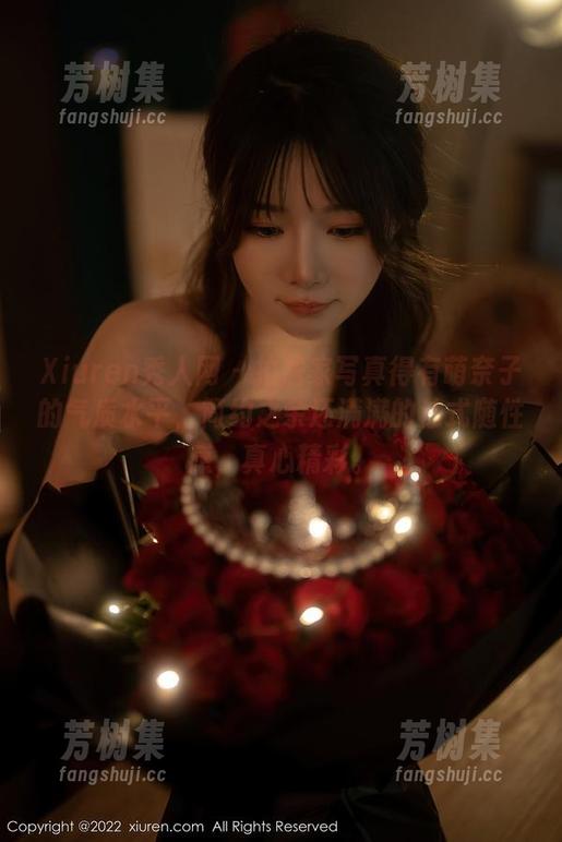 Xiuren秀人网-萌奈子 Xiuren秀人网 - 拍居家写真得有萌奈子的气质水平,简约之余还满满的法式随性感,真心精彩。
