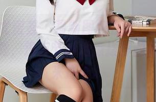 YouMi尤蜜荟 – 最新图包在此！那卓娅祺的内衣秀，没有节制地撩拨你的视线，快来打卡。