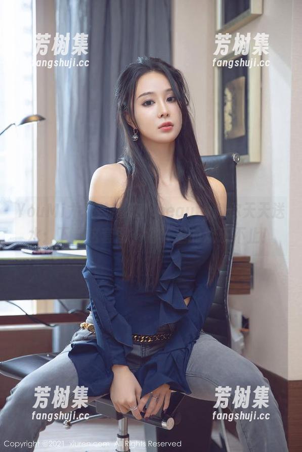 YouMi尤蜜荟-菲儿beauty YouMi尤蜜荟 - 菲儿beauty教你天天送水:下载这套图,浴缸里的欢乐不止!