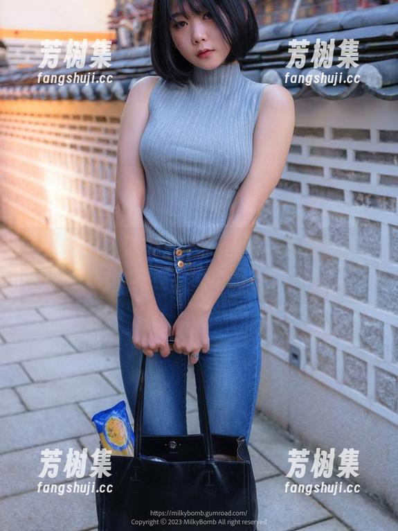 窥探Zia(지아)泳池在线图集：水好，你的眼睛会说话吗？