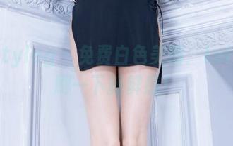 beautyleg – 免费白色美图：Lola带你刷一下新鲜感！