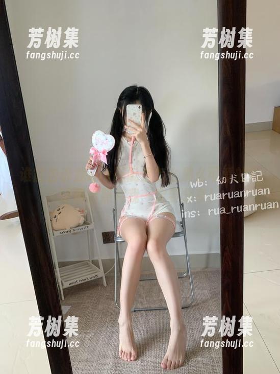 谁能告诉我rua阮阮是怎么那么可爱的？这高清照片我一定要分享！