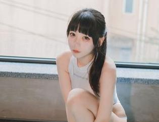 usejan蓝蓝的update一波三折，cos美足您要不要一探究竟？