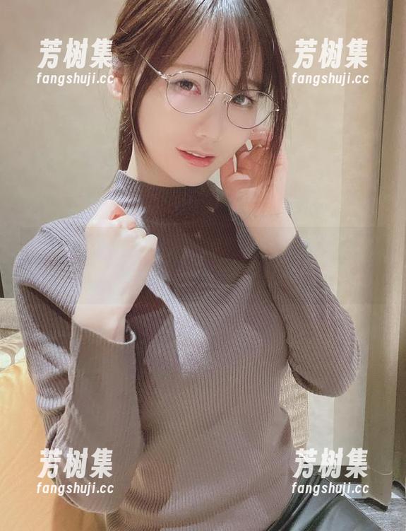 从修女到けん研，跳脱的全套图包让人想多看几遍。