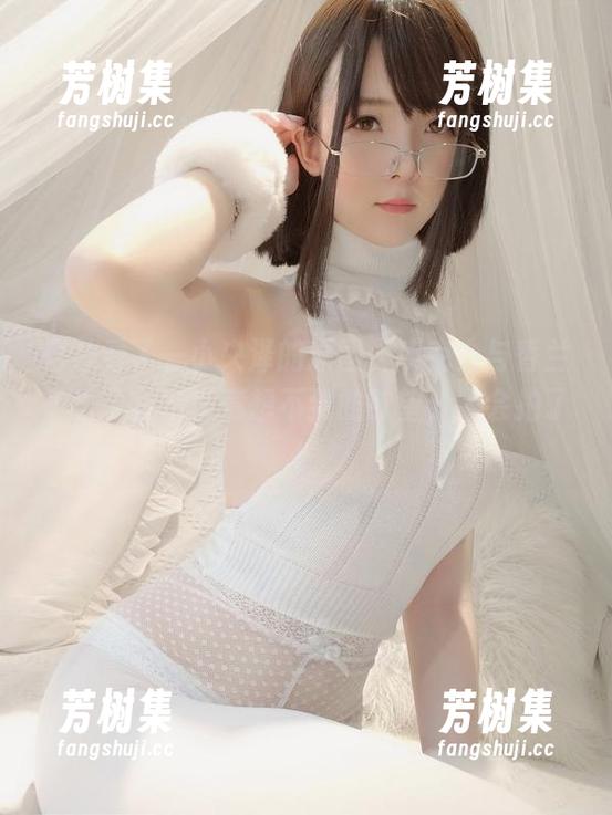 自从看了一小央泽的原图，巧克力与香兰子给了我不少意想不到的欲望，太会拍了！