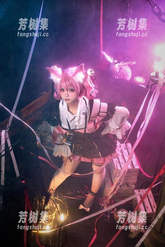 伊喵君_Nya 不走心的少女图包:伊喵君_Nya的轻松一刻