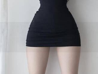 微密圈 – 你文茜裸足写真：简约到我的审美都要叛变了，高清无敌！