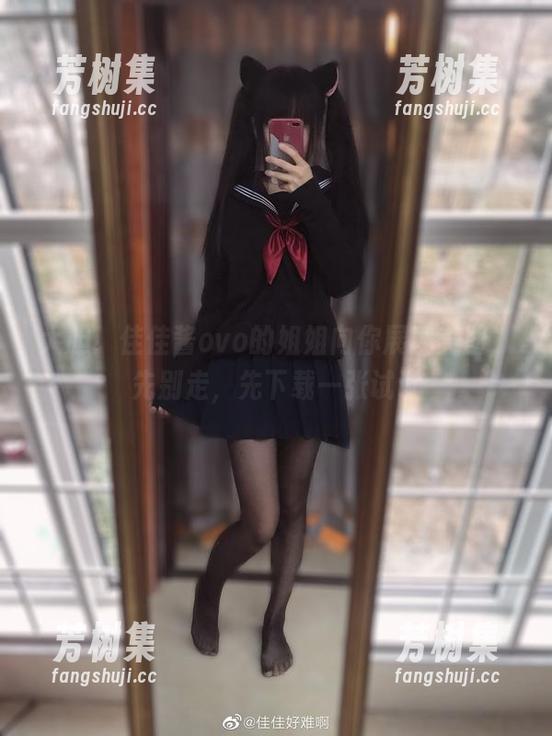 大胆！佳佳酱ovo的姐姐向你展现美图，先别走，先下载一张试试