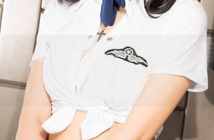 克拉女神 – 在灰丝与姜璐之间，写真资源的一点乱入！