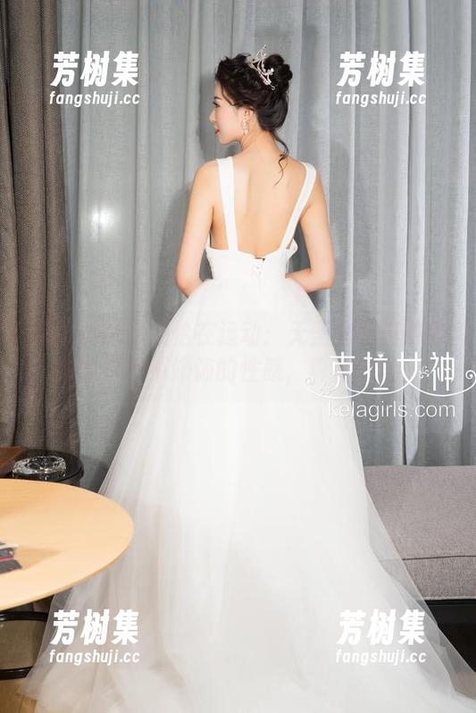 克拉女神 - 汤怡在运动：无圣光写真中流露的那种不修饰的性感，真有意思。