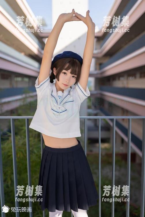 兔玩映画的写真全集：浴缸里，有着不一样的温温柔柔