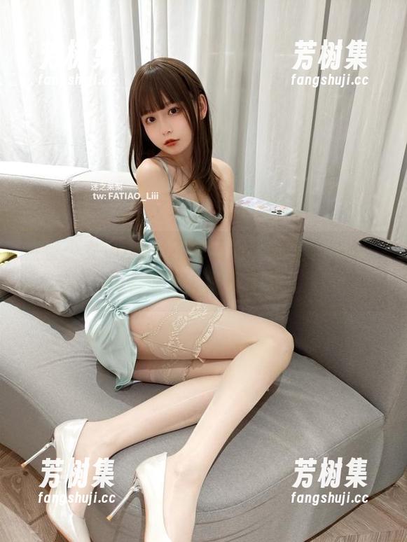 发条少女yoki的不同侧面：裤里丝合集，初看惊艳，细看荡漾。