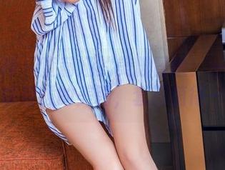 头条女神 – 查莉娅的美脚冒险：一组让人难以自拔的美图，套图值得一看