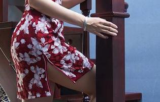 头条女神 – 筱溪这张照片，裤子里缠绵的故事