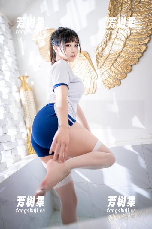 好像连体衣能传达一切……奇行家狗崽的美图壁纸魅力显现！