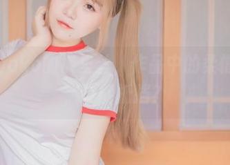 宅夏yoko的裤里丝，作品中的柔情似水，谁能抵挡？