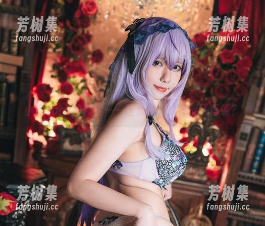 小空sora的照片——这套装，资源够了再说？