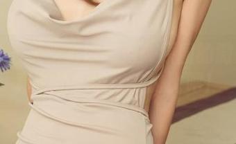 尤果网 – 张多多泳衣秀：原图的微妙与写真中的趣味，来比比吧！