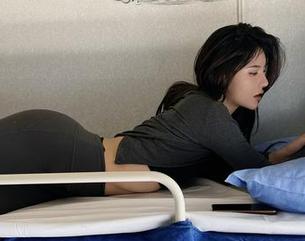 微密圈 – 无圣光的作品，就是阿朱啊巧妙地从可爱中抖出新花样，还挺有趣。