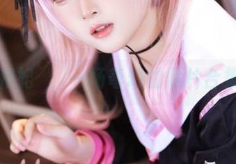 屿鱼和妃咲，一场奇幻的照片合集探险