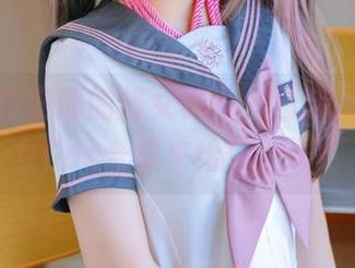 这是一位安静的修女？不，日奈娇520修女Cos合集来给你上课！