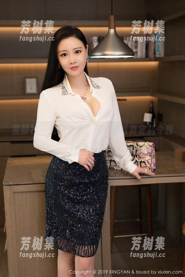 星颜社 - 短裙之美，恩一的写真定制令我停不下来。