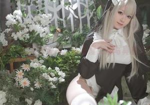 就像喝了一口现磨咖啡，朝雾爱女孩写真相当提神！