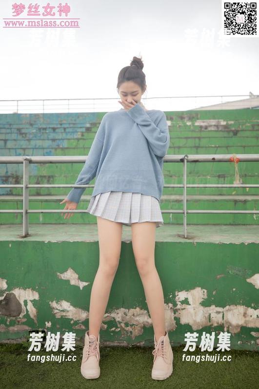 梦丝女神 - 职业回忆者：乔儿的校服图集，带你重温青涩岁月！