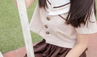 梦丝女神 – 玥玥带你玩转网袜：赶紧下载，别让美丽在网盘里沉睡！