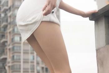 梦丝女神 – 看！魏婷婷以御姐姿态霸气侧漏，图包下载请找我